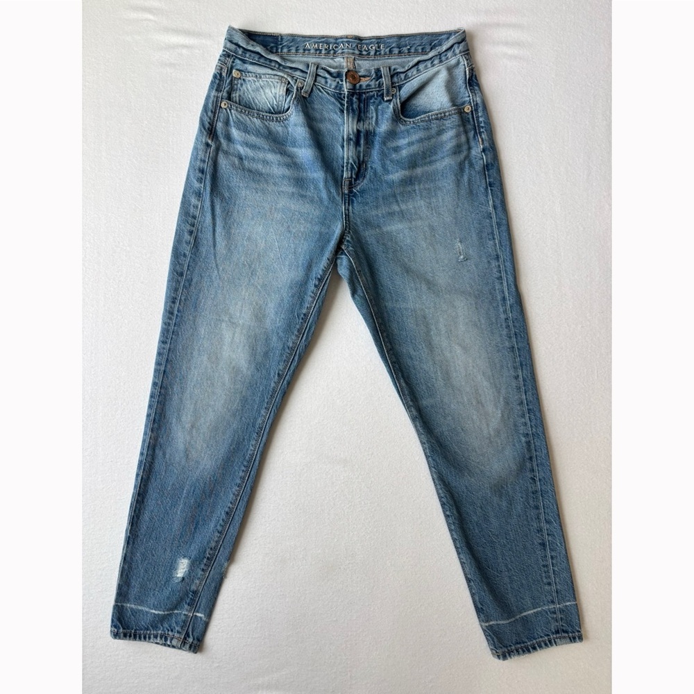 American Eagle Straight Leg Blue Jeans Womens Size 2 Short Distressed Relaxed